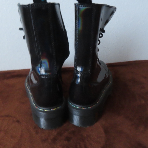 Dr. Martens Jadon Hi Rainbow Patent Leather 10 Eyelet Platform Boots UK 8 US 10 - Picture 4 of 11